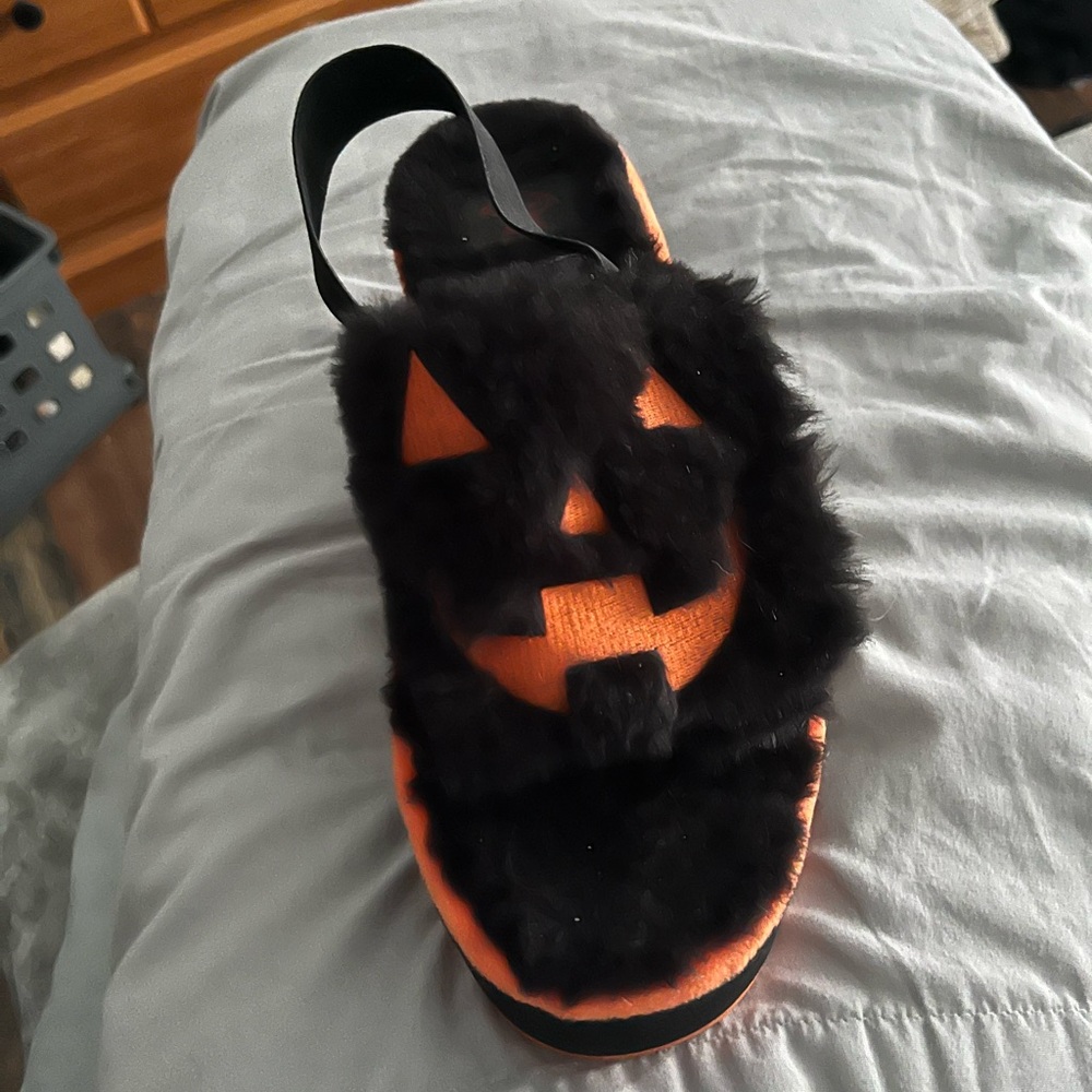 Strangecvlt Jack-o-Lantern platforms